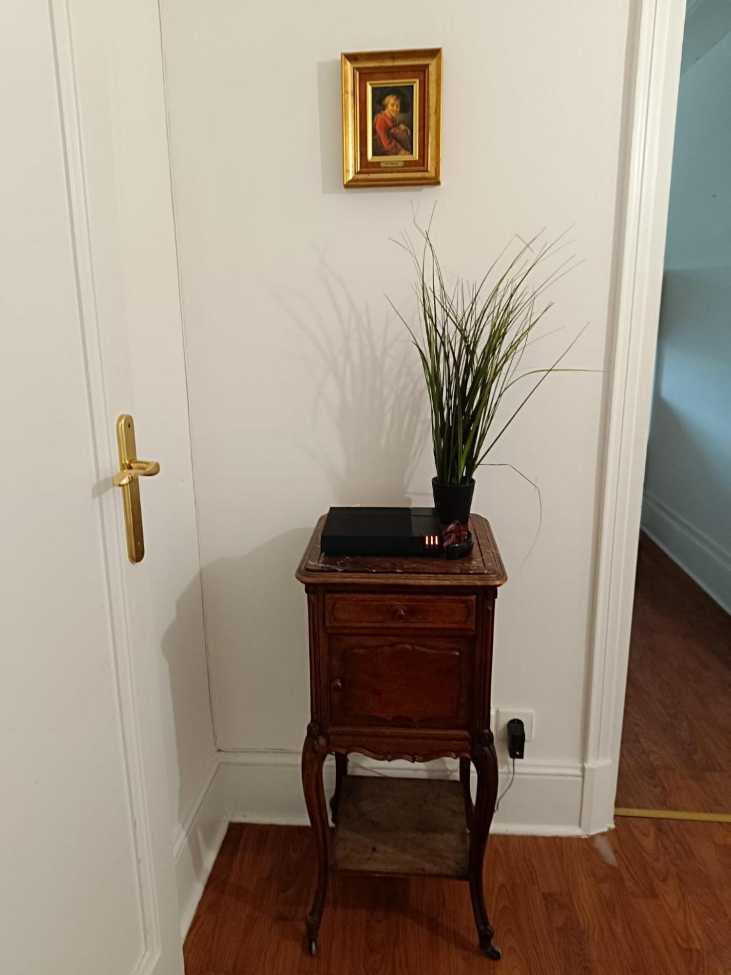 Sejourner Au Chateau De La Roue Grand Appartement Lissieu Bagian luar foto